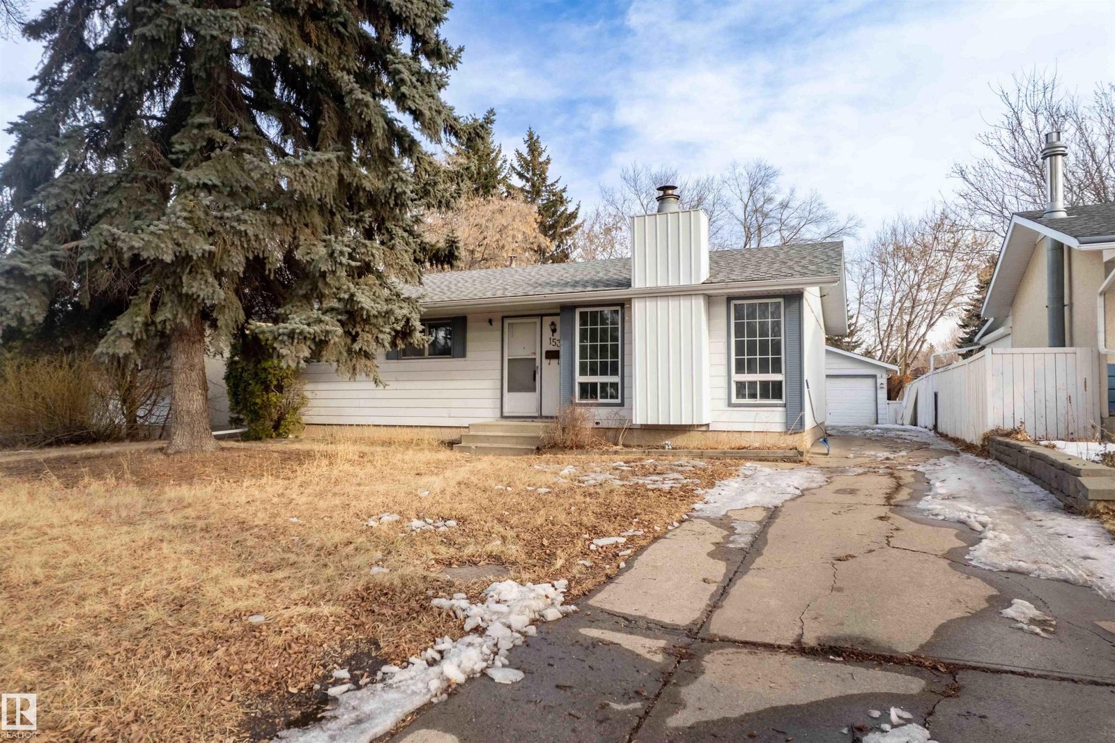 Sherwood Park house before the upcoming renovation